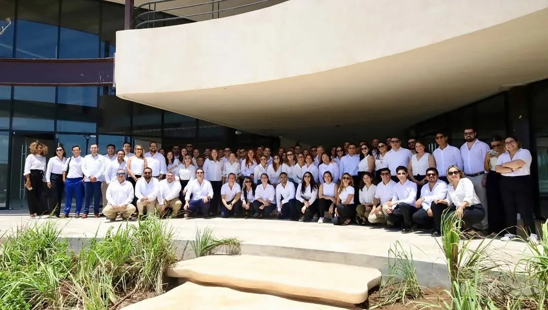 Equipo de colaboradores de Grupo López Rosa en DAM Business Center